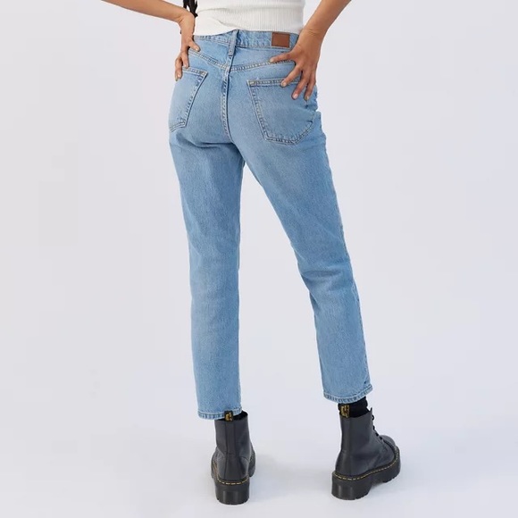 BDG High Waisted Skinny Straight Jean-Distressed - Picture 3 of 13